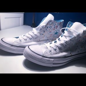 Converse/Chuck Taylor/New/Size 10 Woman’s/8 Men